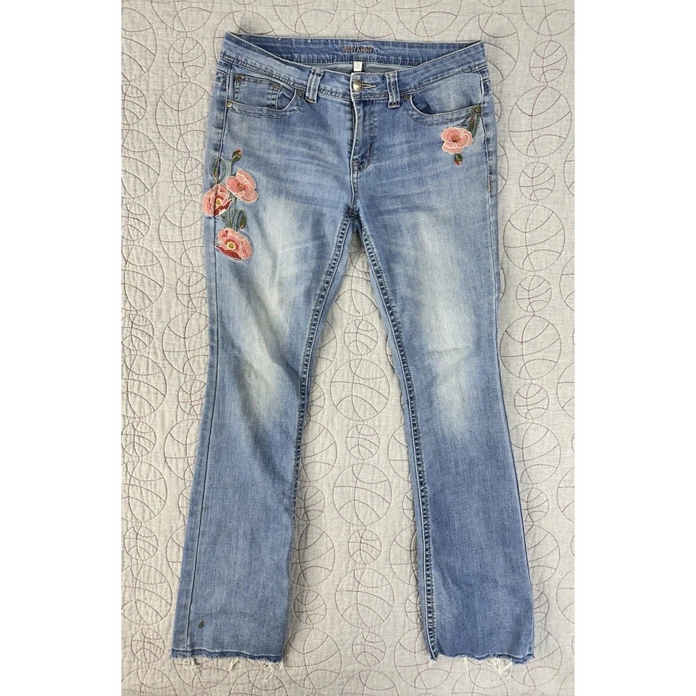 Shyanne Bootcut Jeans Blue Floral Embroidered Distressed / Women’s 30L